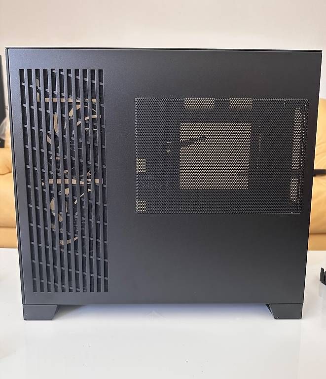 Custodie: O11 Dynamic Mini V2 Flow Window – Usato da St. Gallen venduto da Fuel13 1