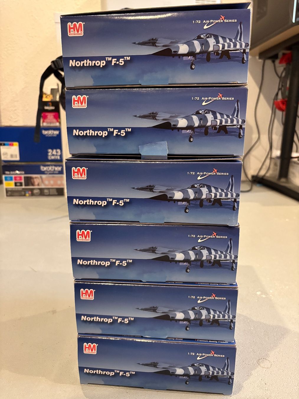 Kit di modellismo & Modellini statici: Patrouille Suisse 55 anniversaire – Nuovo (secondo la descrizione) da Martigny venduto da Olive9 2