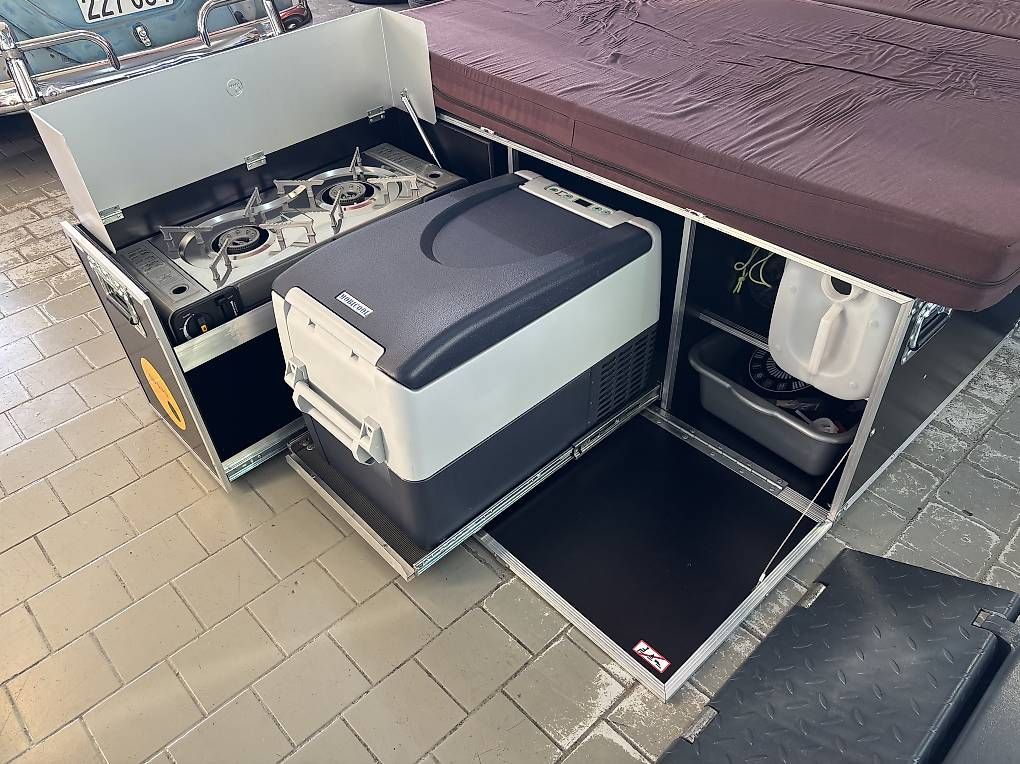 Veicoli da campeggio: Ququq Campingbox BB1 – Usato da Hauptikon venduto da Pumi70 4