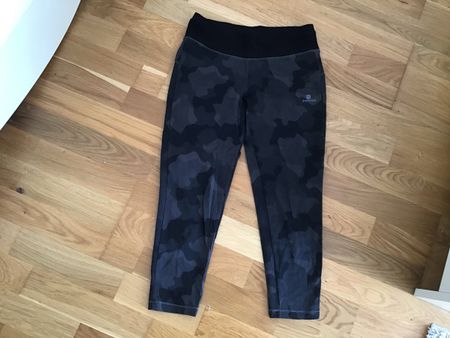 Decathlon Damen Leggins Grösse M, Camouflage Muster, Top!