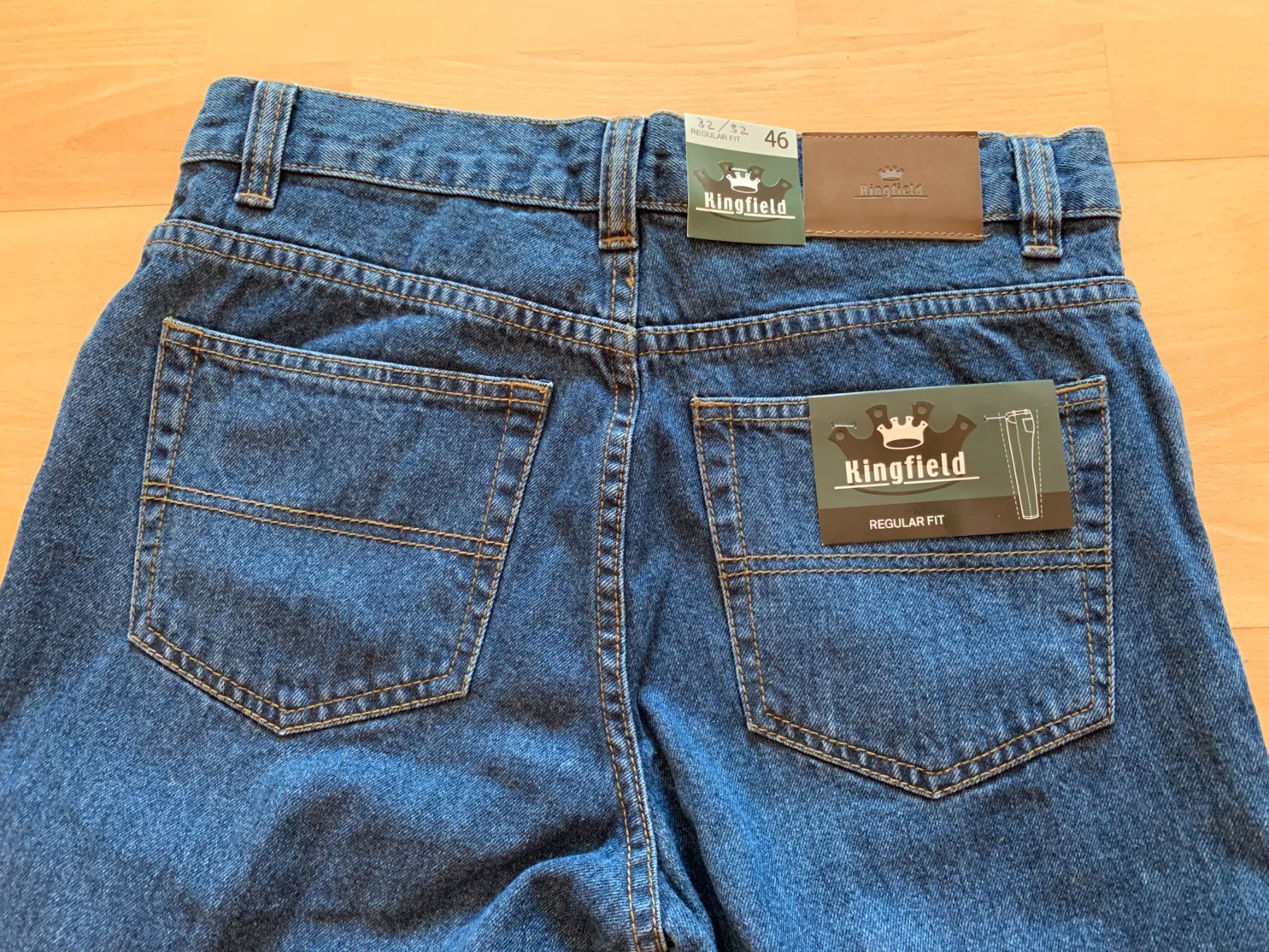 Jeans: Kingfield Jeans Hose, Gr. 46, NEU – Nuovo e nell'imballaggio originale da Worb venduto da farben20zauber 1