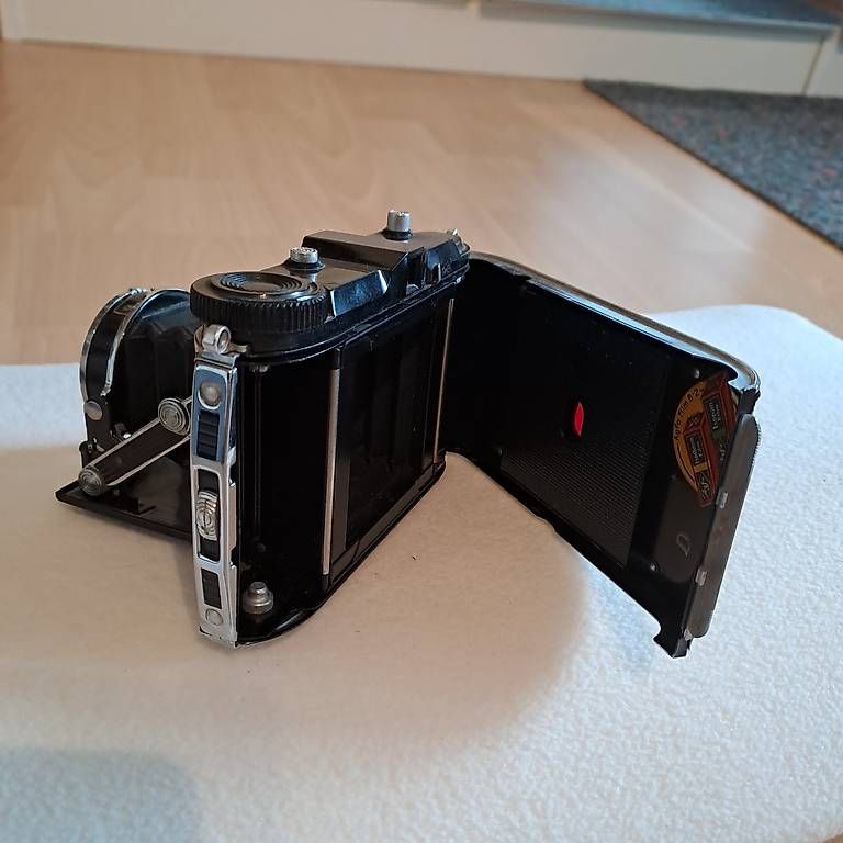 Agfa Fotocamera: AGFA Isolette Kamera – Usato da Heimberg venduto da Bzafira 3