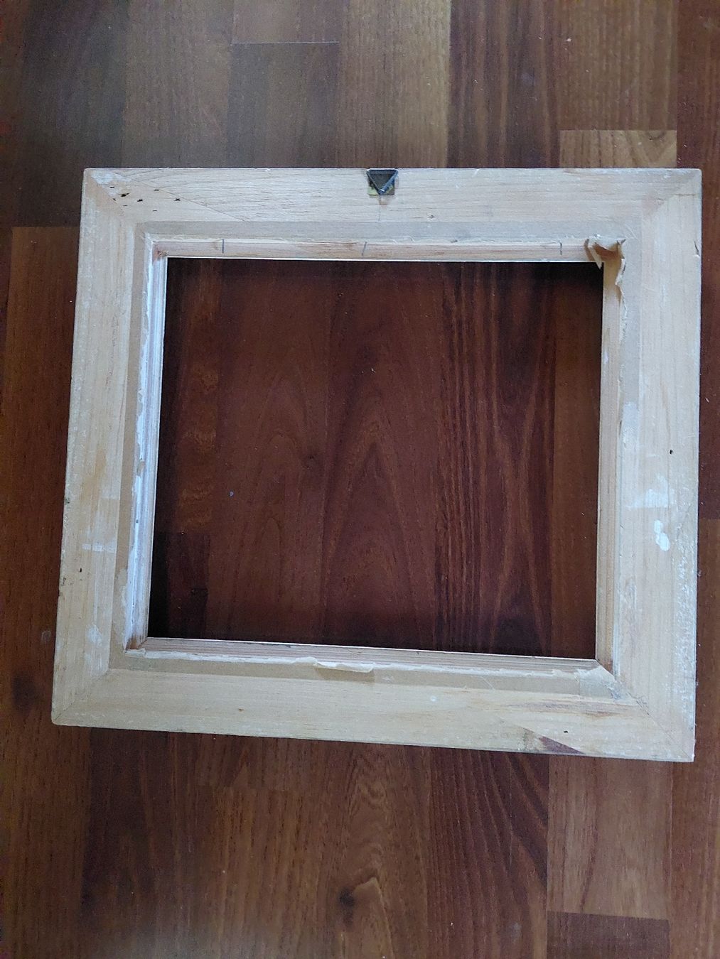 Cadres de tableaux: Bilderrahmen hellbeige mit Gebrauchsspuren, 33.5x36.5cm – D'occasion à Muttenz par bea_mmf9 3