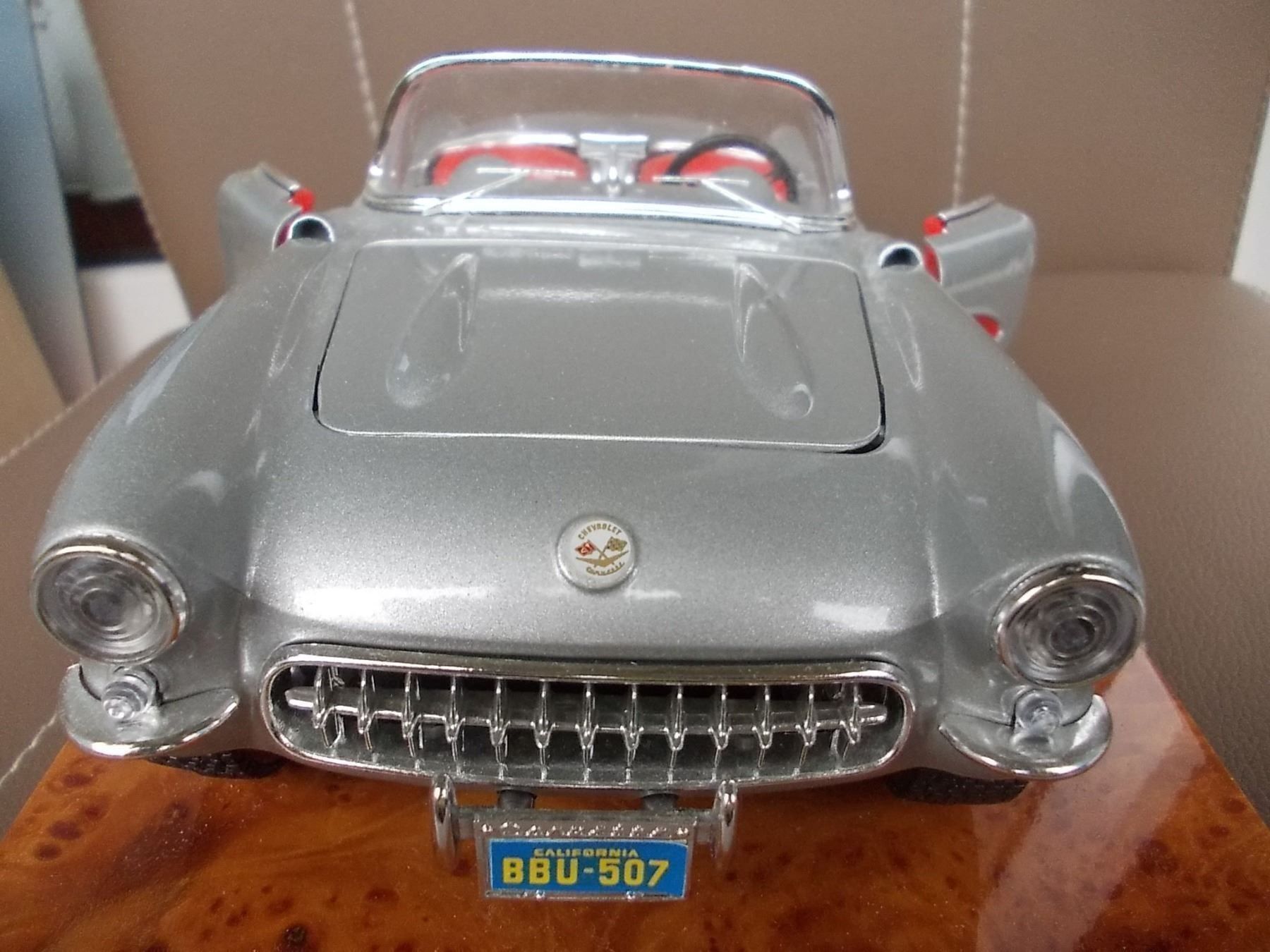 Chevrolet Modellini d'auto: 1957 Chevrolet Corvette – Usato da Chur venduto da oriori 3