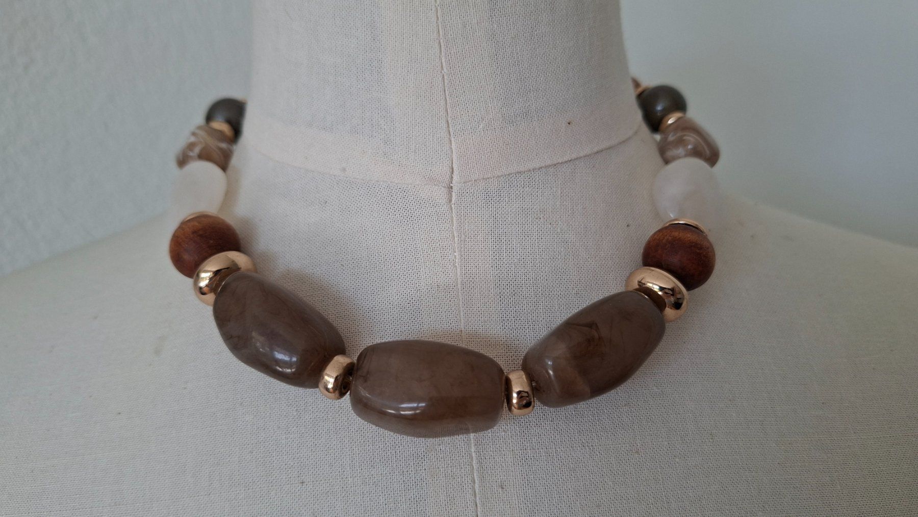 Catenine: Kette Modeschmuck aus Kunststoff – Usato da Gattikon venduto da jeansgli