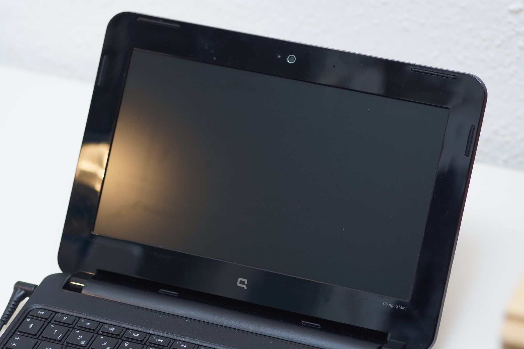 Compaq Notebook: Compaq/HP Mini Laptop/Netbook mit Windows XP – Usato da Wetzikon ZH venduto da ChrimsChrams 1
