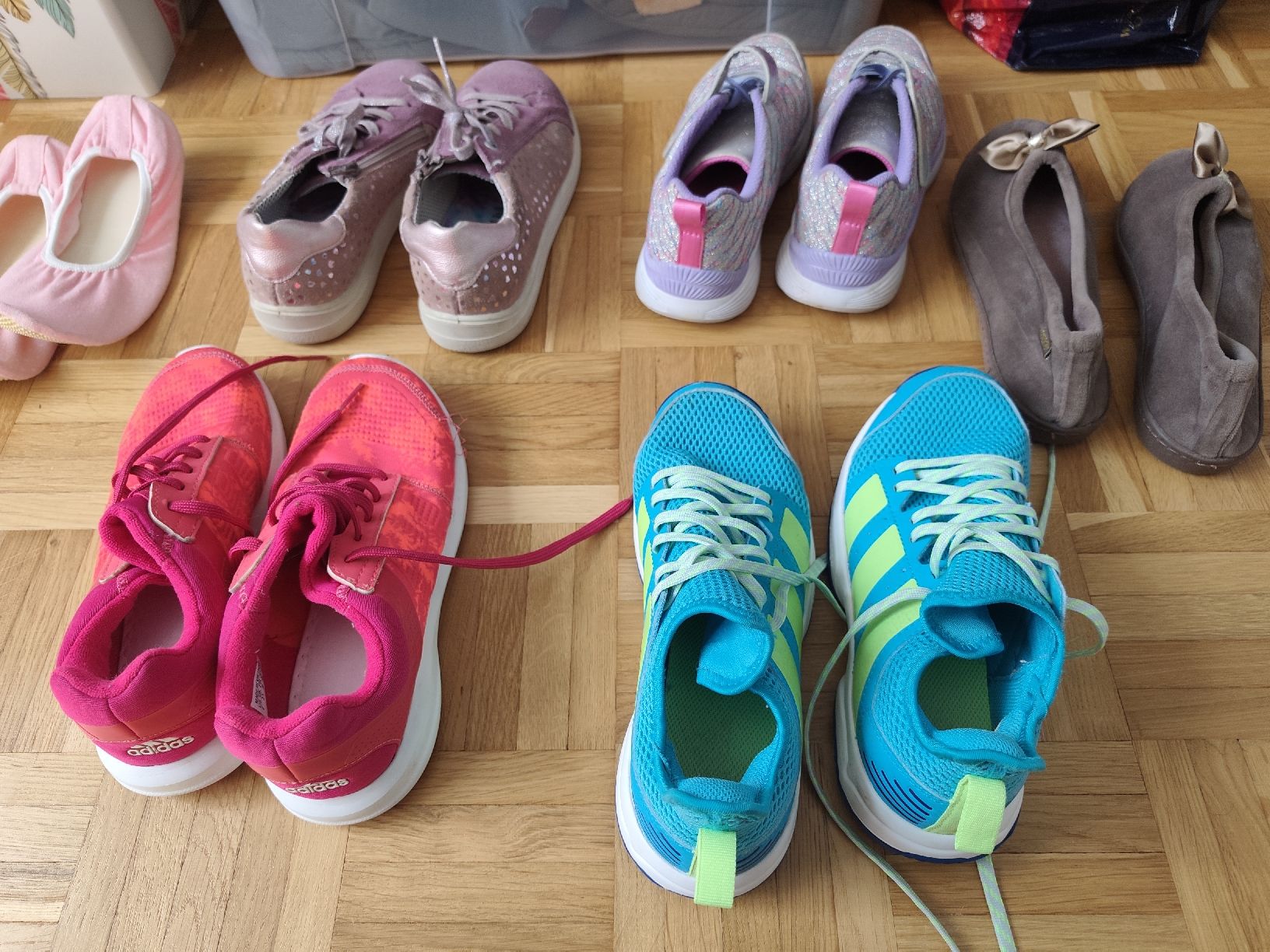 Scarpe per ragazze: Schuhpaket gr. 35 – Usato da Muttenz venduto da Hermesvonthan 8