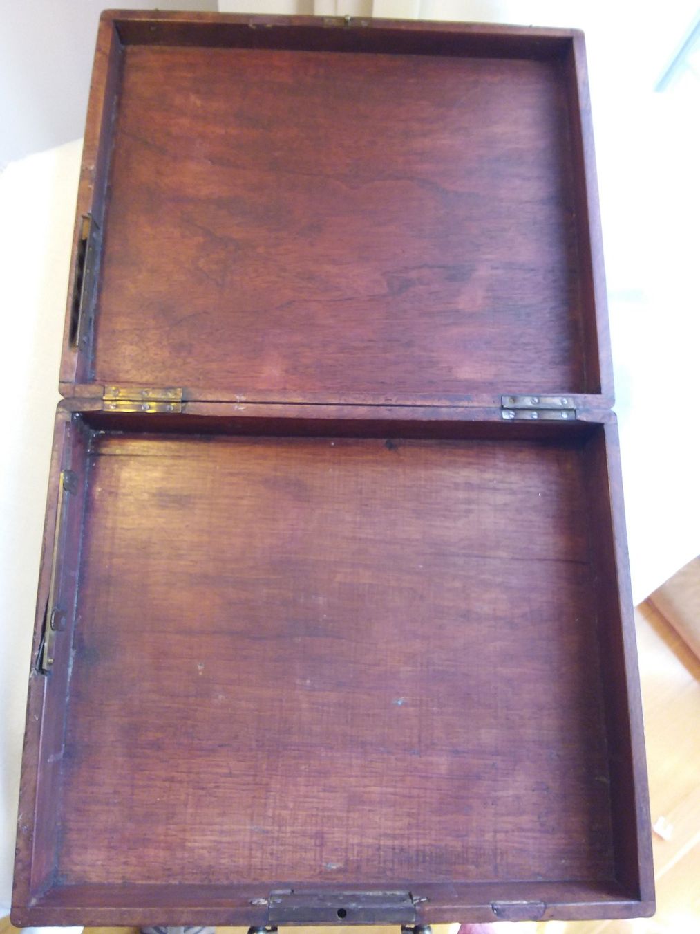 Valigie: Antike Handmade Mahagony Box England, ca 1880 – Usato da Zürich venduto da SciTec 7