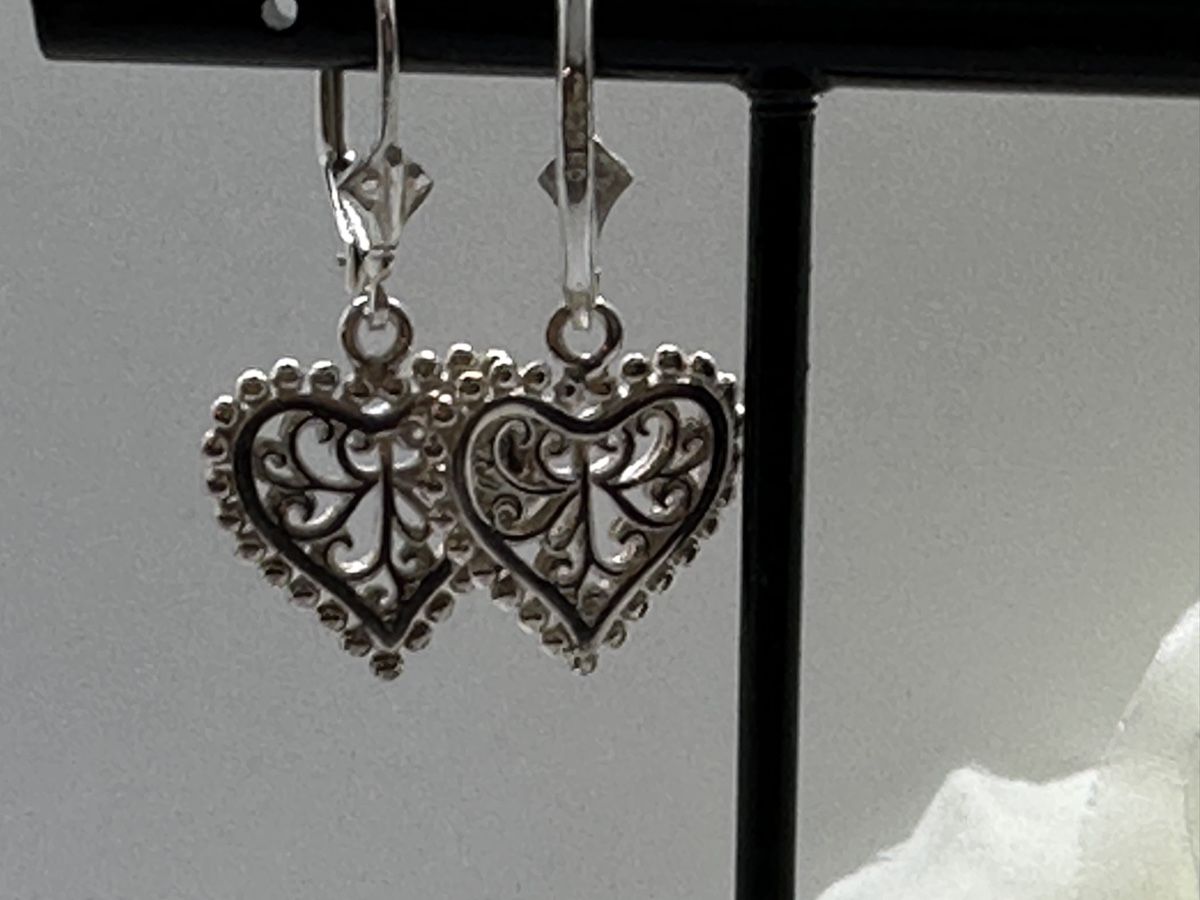Orecchini pendenti & Orecchini a lobo: Herz Ohrringe Silber 925 – Nuovo e nell'imballaggio originale da Niederglatt ZH venduto da Silberschmuck-design