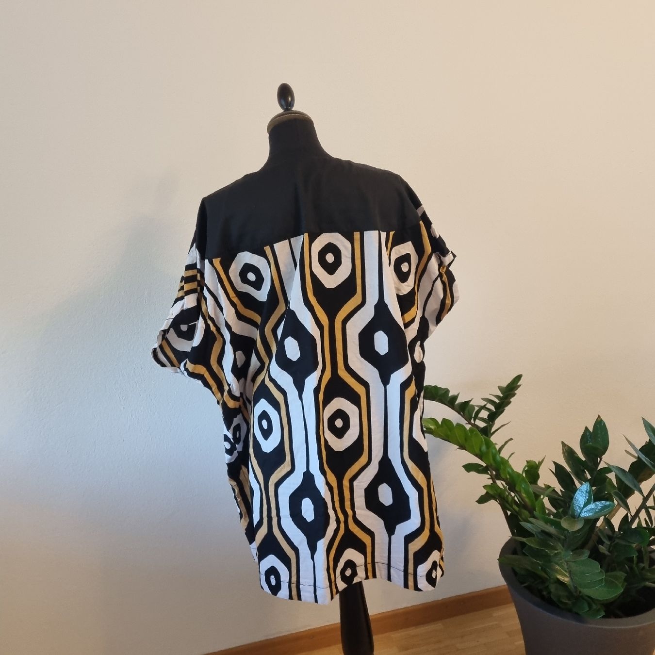 Vestiti: Afrikanische Kleid – Usato da Biel/Bienne venduto da Ressourceraum 3