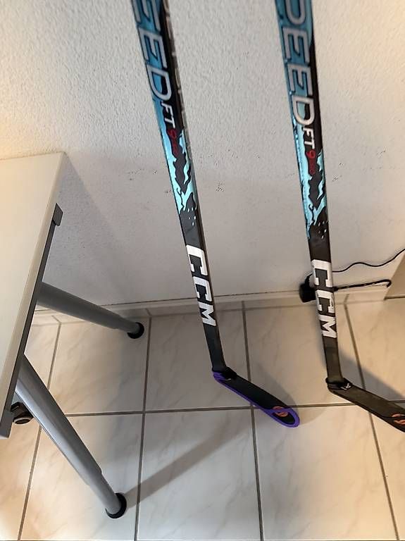 Ccm Bastoni & Pale: CCM Jetspeed FT9 Pro Eishockeystock Senior – Usato da Wohlenschwil venduto da michi9999