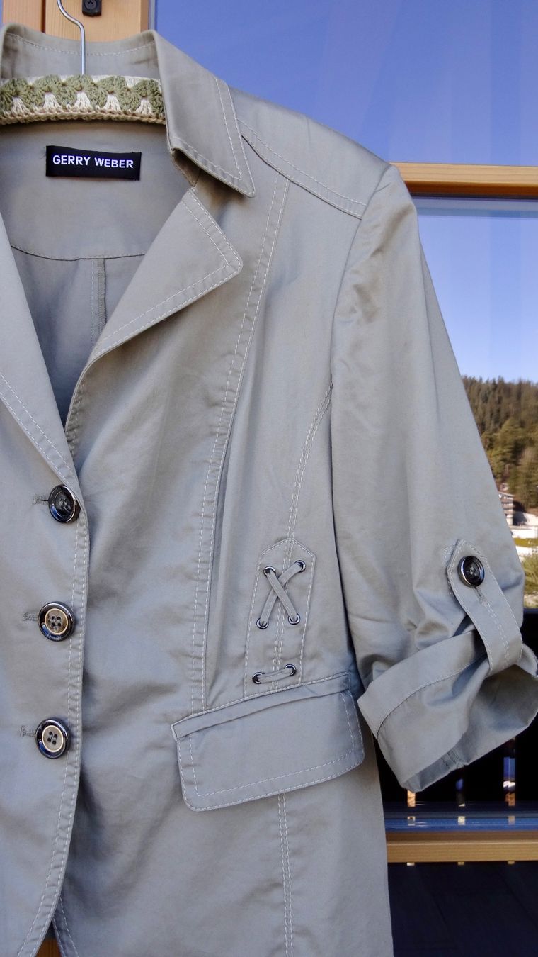Gerry Weber Giacche: Damen Jacke mit Hose Gr. 40 – Usato da Laax GR venduto da Huwy01 7