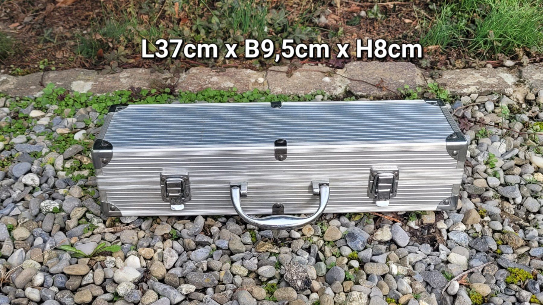 Couverts: Grillbesteck mit Alukofffer – D'occasion à Schafisheim par Parker30 1