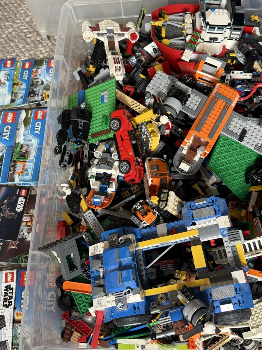 Lego Kit di costruzioni: Gros lot lego en vrac  – Usato da Vésenaz venduto da jeanp 3