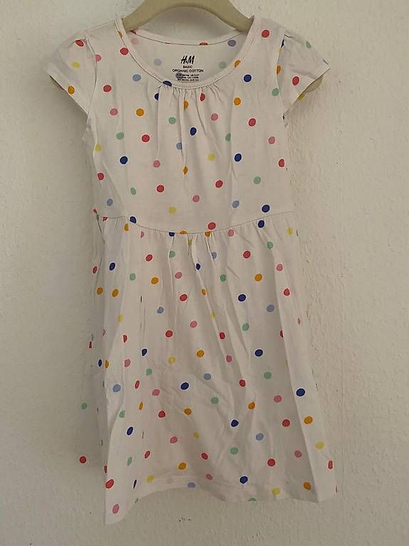 H&M Lotti & Set di vestiti: Robes été 4 ans – Usato da Geneve venduto da maremonte 2