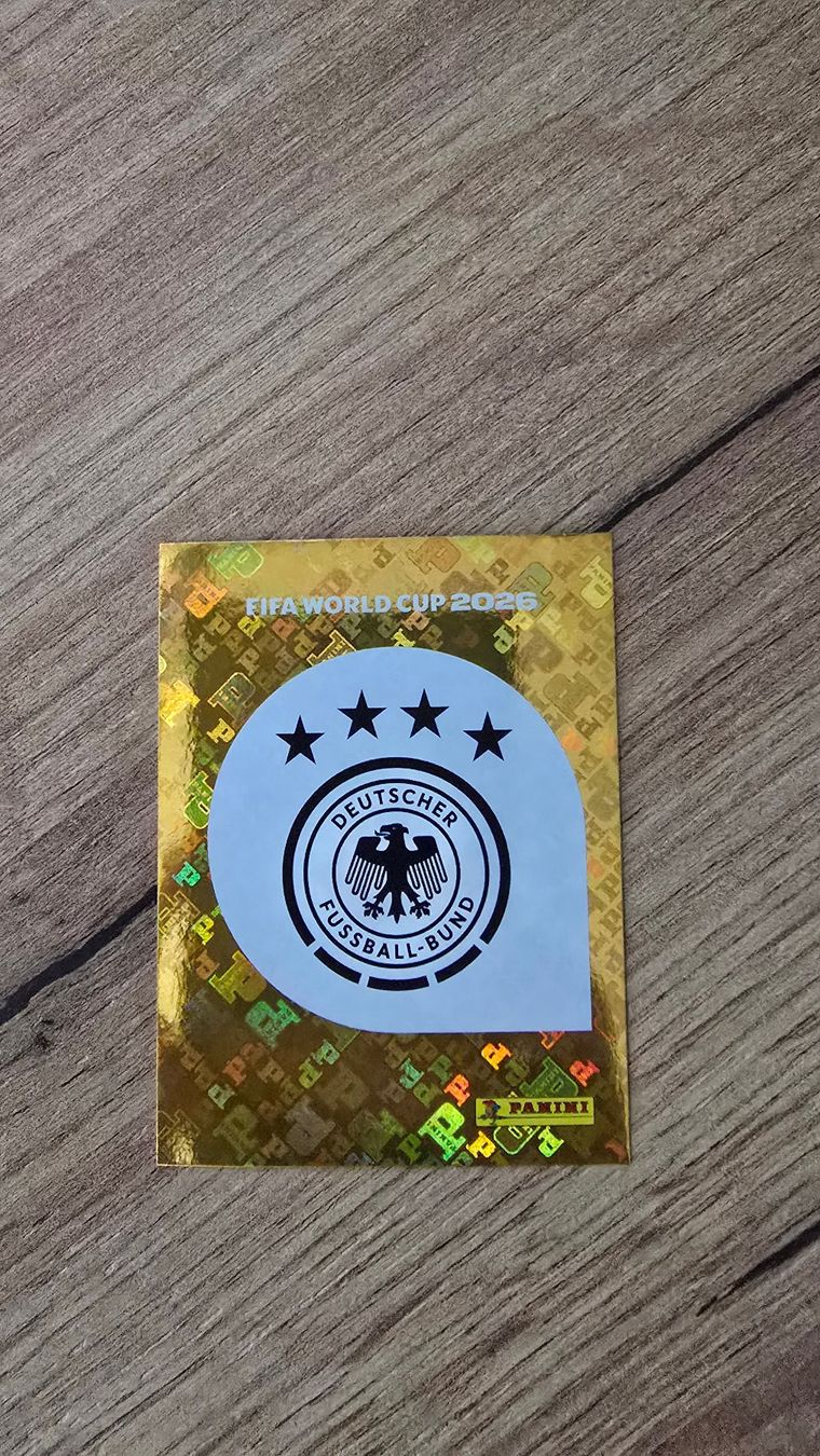 Panini Carte collezionabili: Panini WM 2026 Germany Wappen – Nuovo (secondo la descrizione) da Seewen SZ venduto da mar_2z5b