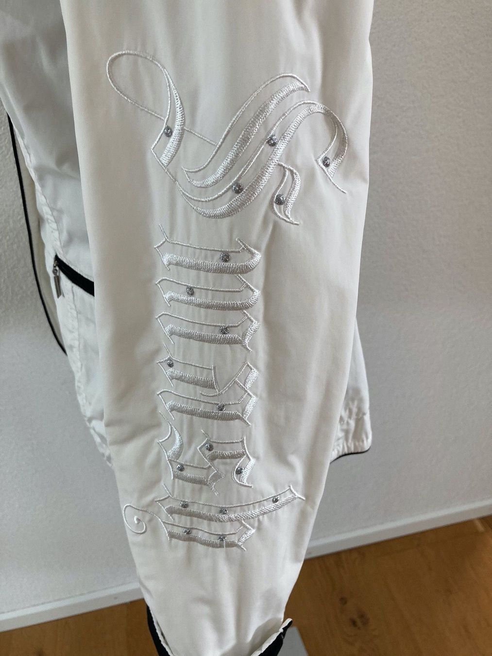 Giacche: CLEMENT weisser Blazer Gr.36 – Usato da Hämikon venduto da schneider.petra 2