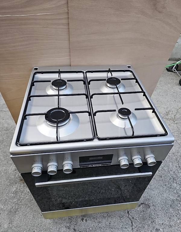Cucine: Gaselektroherd – Usato da Herisau venduto da hrs_9cbp 1