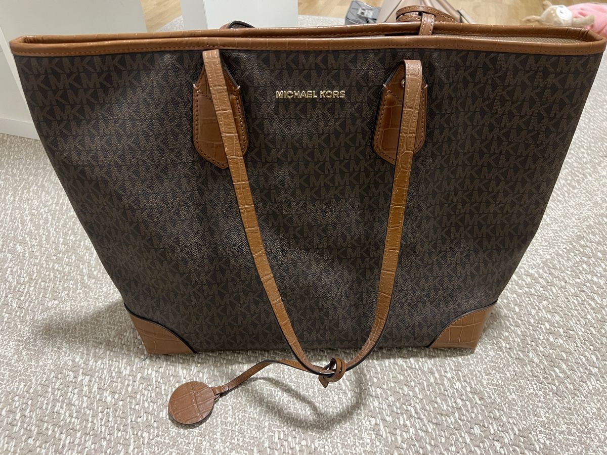 Michael Kors Borse: Michael Kors Tasche – Usato da Thalwil venduto da and_nb7r