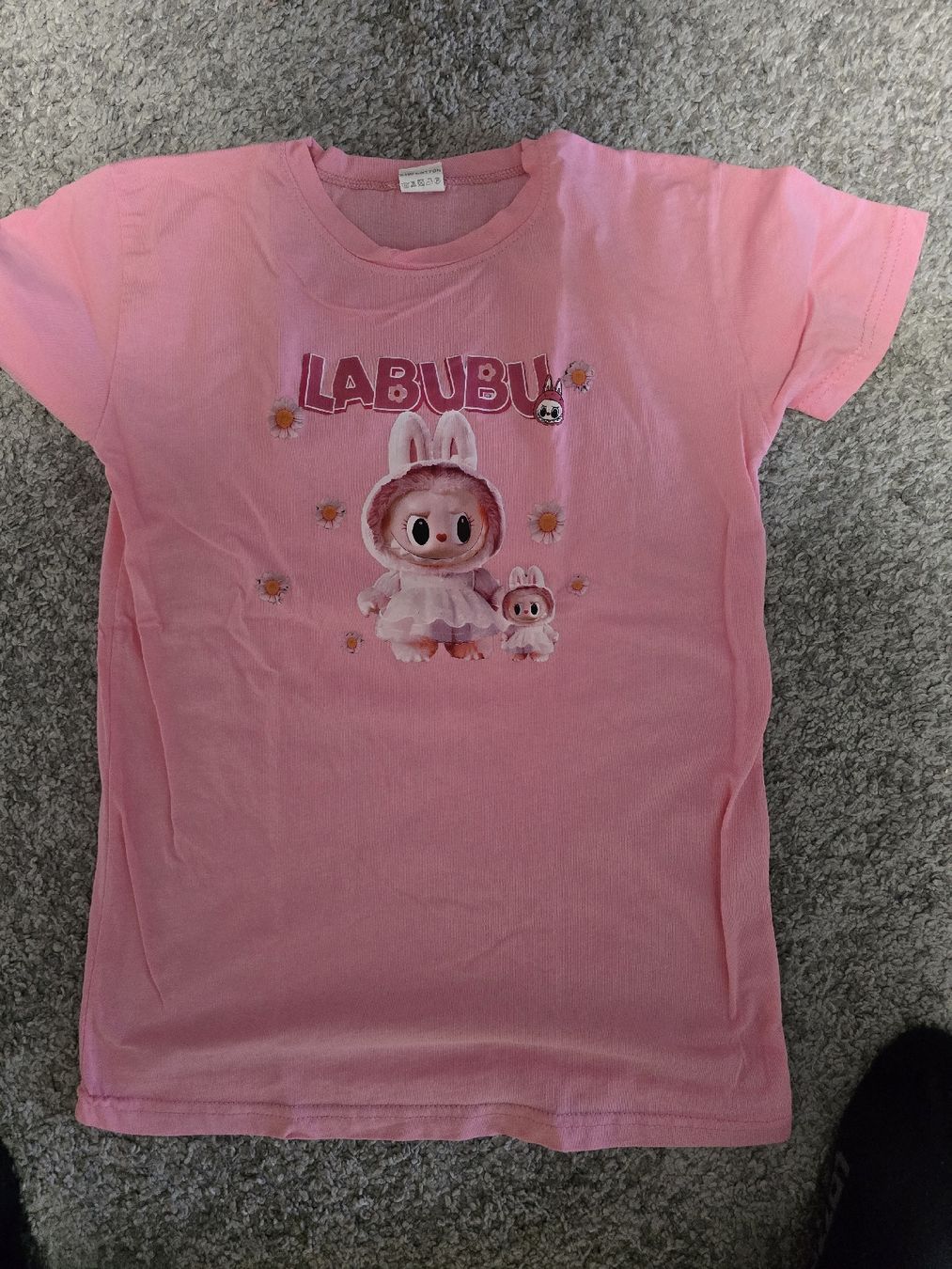 Camicette, T-shirt & Top: Labubu Shirt 146 – Usato da Ehrendingen venduto da Ince2016