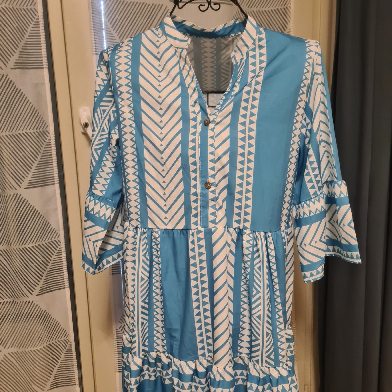 Robes: kleid gr L – Neuf (Voir description) à zürich par janjaz