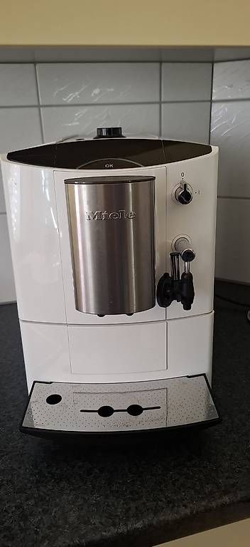 Macchine per caffè & Macchine per espresso: Miele Kaffeemaschine – Usato da Sirnach venduto da montemaria 1