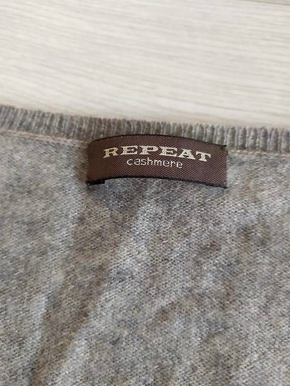 Repeat Vestes: Strickjacke REPEAT 100% Kaschmir – D'occasion à Zürich par bil_s7tp 2