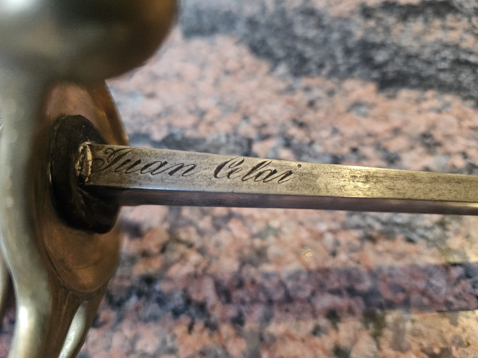 Stichwaffen: säbel – Gebraucht aus Schwellbrunn von Omega-alpha 4