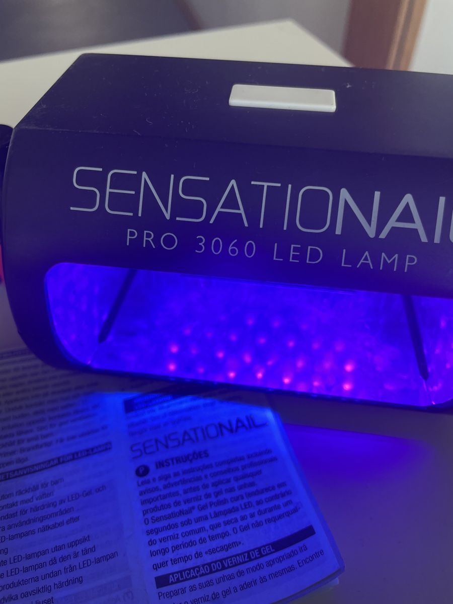 Unghie finte: Sensationail Lampe mit 6 Nagellacken – Usato da Horgen venduto da bl2 1