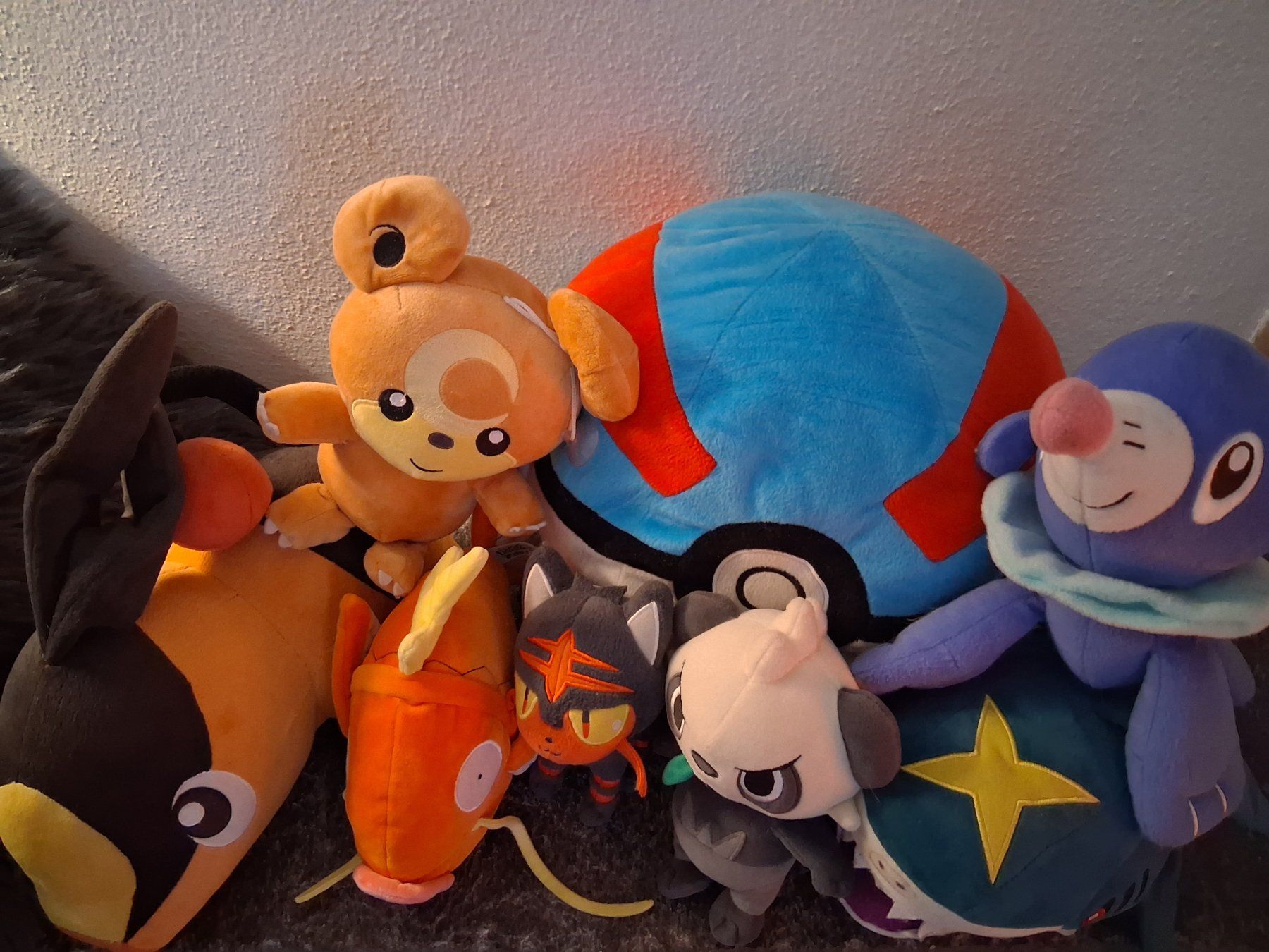 Pokémon Giocattoli: Pokémon Kuscheltiere Plüschtiere – Usato da Astano venduto da mclotto 2