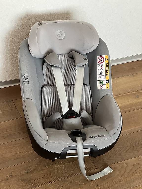 Auto-Kindersitze: Maxi-Cosi Pearl 360 inkl. Basisstation – Gebraucht aus Schmitten FR von mve_5hxz 2