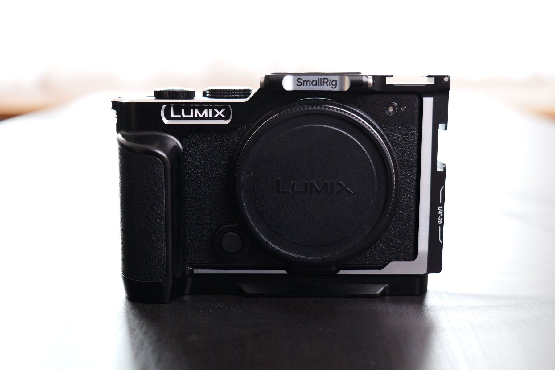 Panasonic Fotocamera: Lumix S9 mit Smallrig Cage – Usato da Tecknau venduto da LevinLaufmann 1