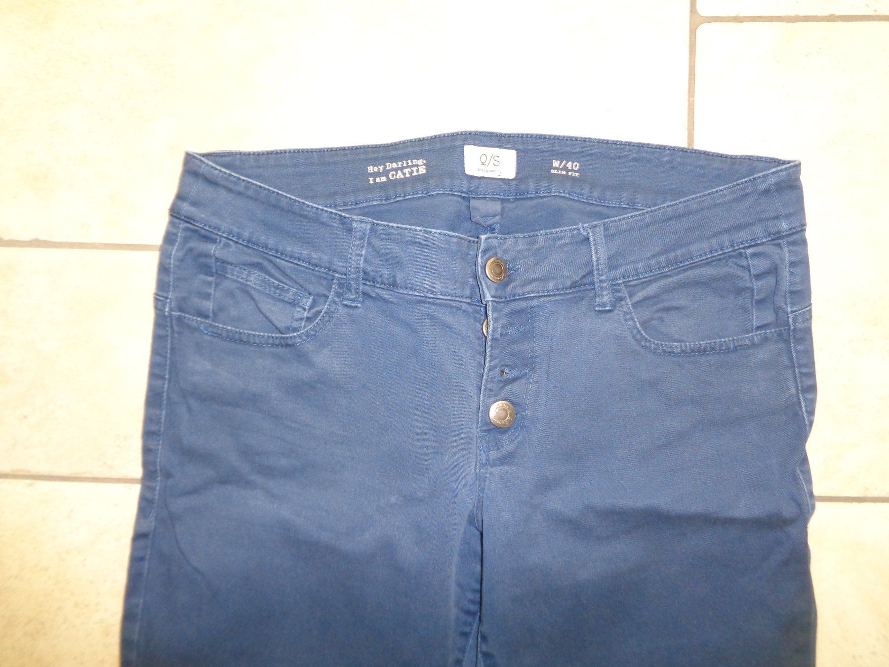 Pantaloni: Hose  3/4  Grösse 40 – Usato da Kreuzlingen venduto da Robi-2003 1