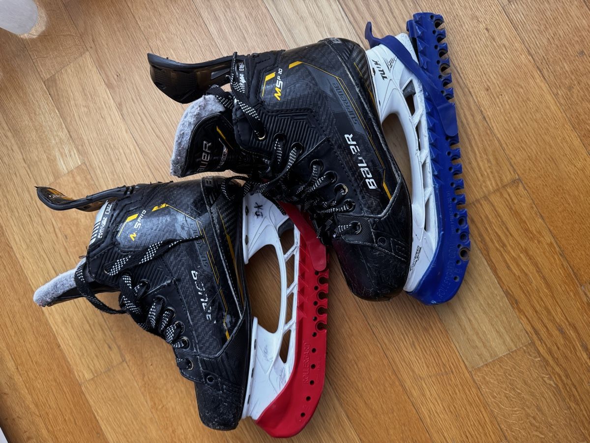 Bauer Pattini da ghiaccio: Bauer Supreme M5Pro Schlittschuhe Gr. 4/37.5 – Usato da St. Gallen venduto da SYu_1122