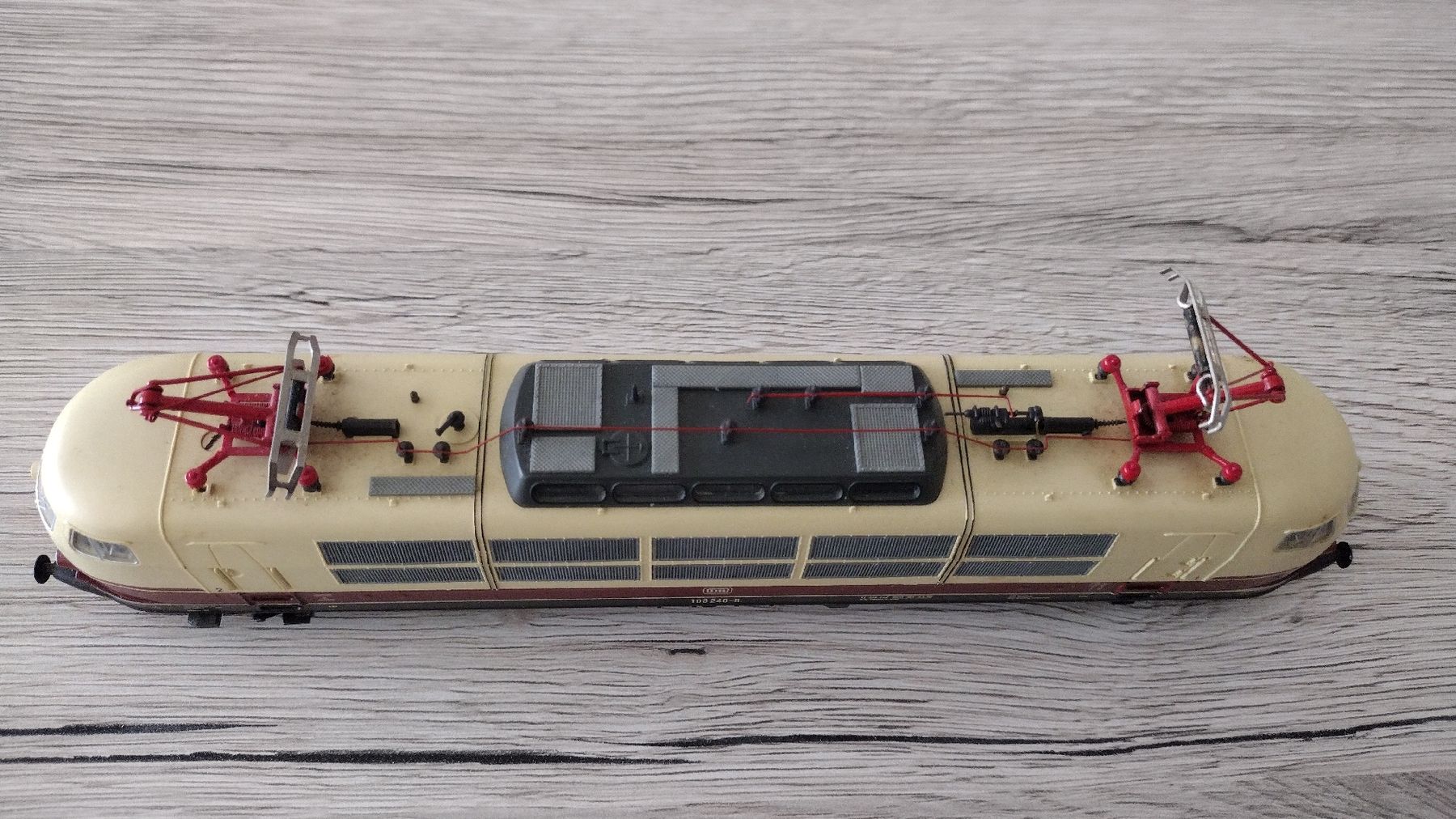 Roco Modelleisenbahnen: Locomotive électrique DB. – Gebraucht aus Vevey von tgv3 3
