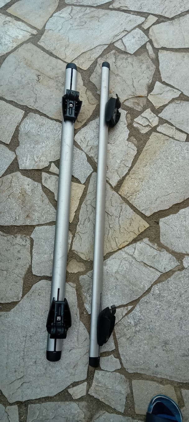 Box da tetto: Grosse Dachbox 540l mit universelle Dachträger – Usato da Dulliken venduto da ant_jr8r 3
