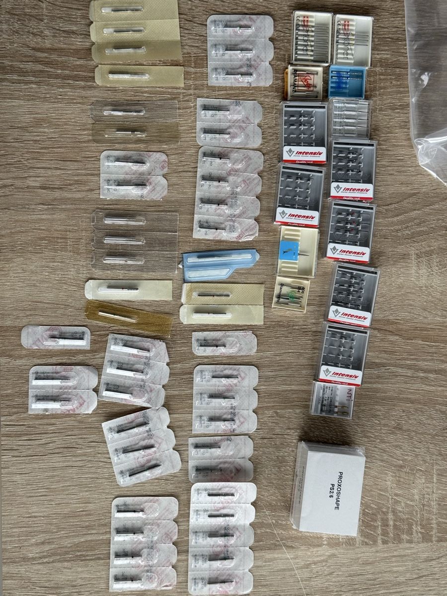 Attrezzature mediche: FG Diamantbohrer Zahnmedizin – Usato da Opfikon venduto da na0_rrc8 2