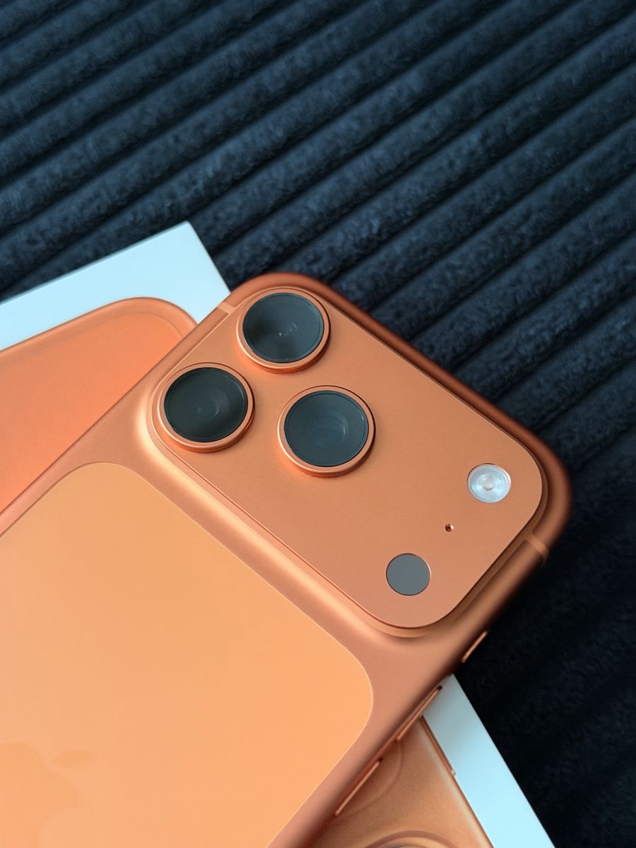 Apple Portables: iPhone 17 Pro Cosmic Orange 256gb – D'occasion à Thalwil par damn.edo 7