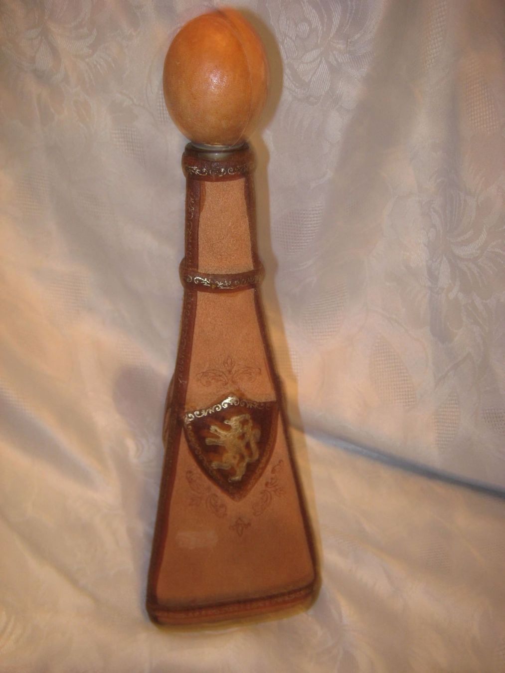 Altro in Stoviglie & Bicchieri: FLASCHE  MIT KORK MUSTER – Usato da Uster venduto da flocke1 2