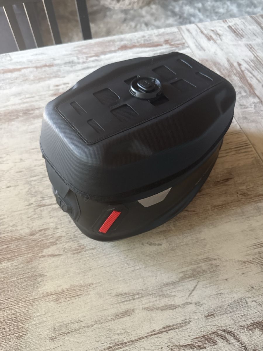 SW-Motech Borse: SW-Motech Tankrucksack Pro Yukon WP  – Nuovo (secondo la descrizione) da Andwil TG venduto da Beats19 2
