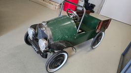 Tretauto Oldtimer 1939 grün gut erhalten