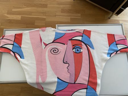Damen Pullover mehrfarbig mit Kunstmotiv Grösse S-M