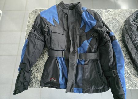 Motorradjacke Nibo mit Vliesjacke, Grösse gut verstellbar,