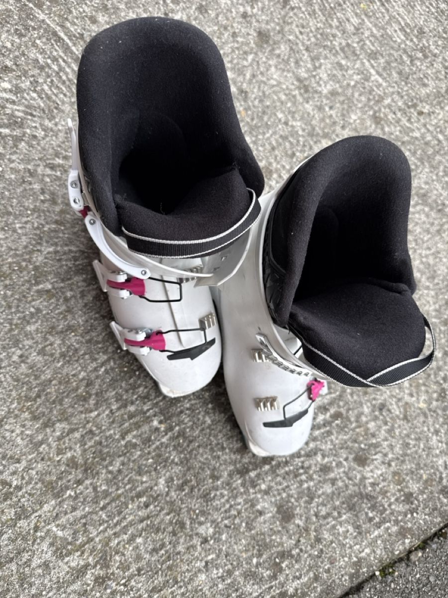 Scarpe per ragazzi: Skischuhe Technopro G50-3 – Usato da Wiedlisbach venduto da Stoff76 2