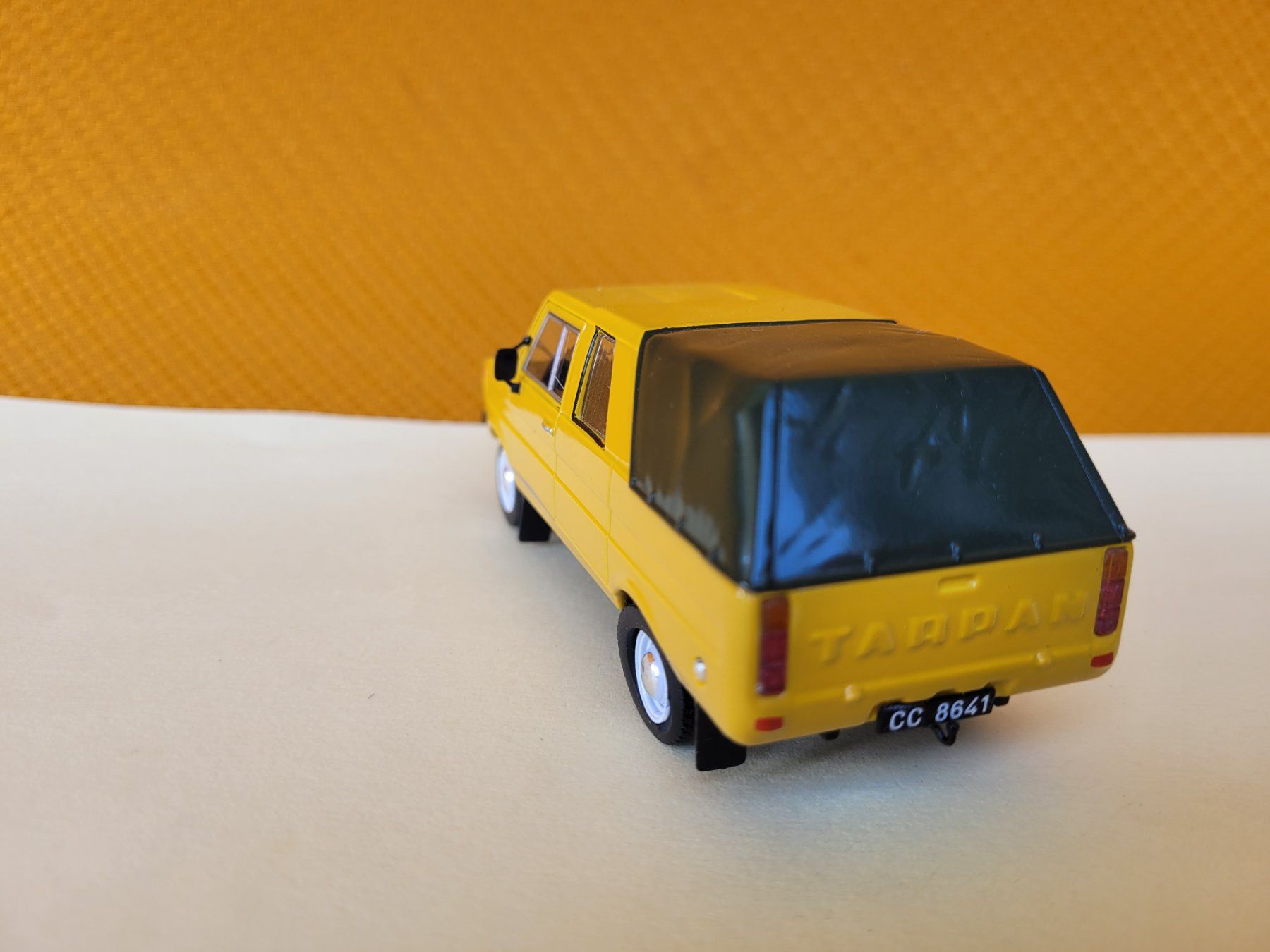 Modellini d'auto: Tarpan 233 jaune 1:43 DeA - Pologne – Nuovo (secondo la descrizione) da Domdidier venduto da Bimbo57 5