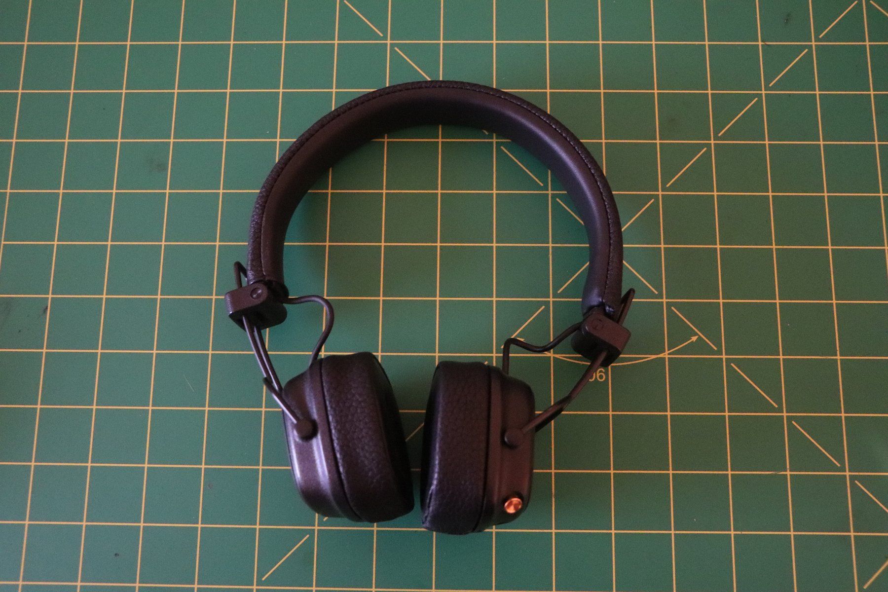 Marshall Cuffie: Marshall Major IV bluetooth – Usato da Fribourg venduto da StegoLoriginal 2