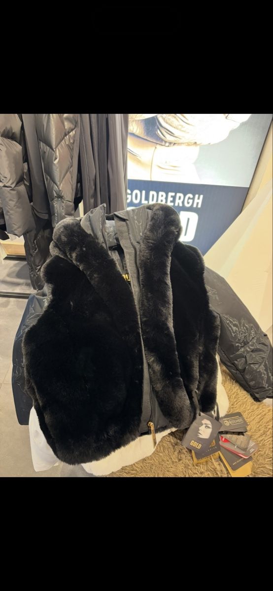 Goldbergh Giacche: Veste Goldbergh – Nuovo (secondo la descrizione) da Fribourg venduto da Vivi3198 1