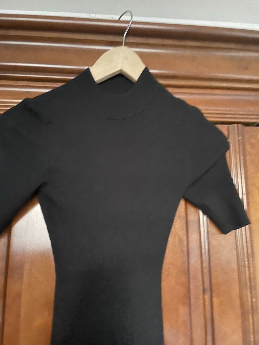 H&M Robes: Robe – Neuf avec emballage d'origine à Sion par bru_xj6r 1