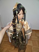 Porzellanpuppe Asiatisch Sammlerstück gebraucht