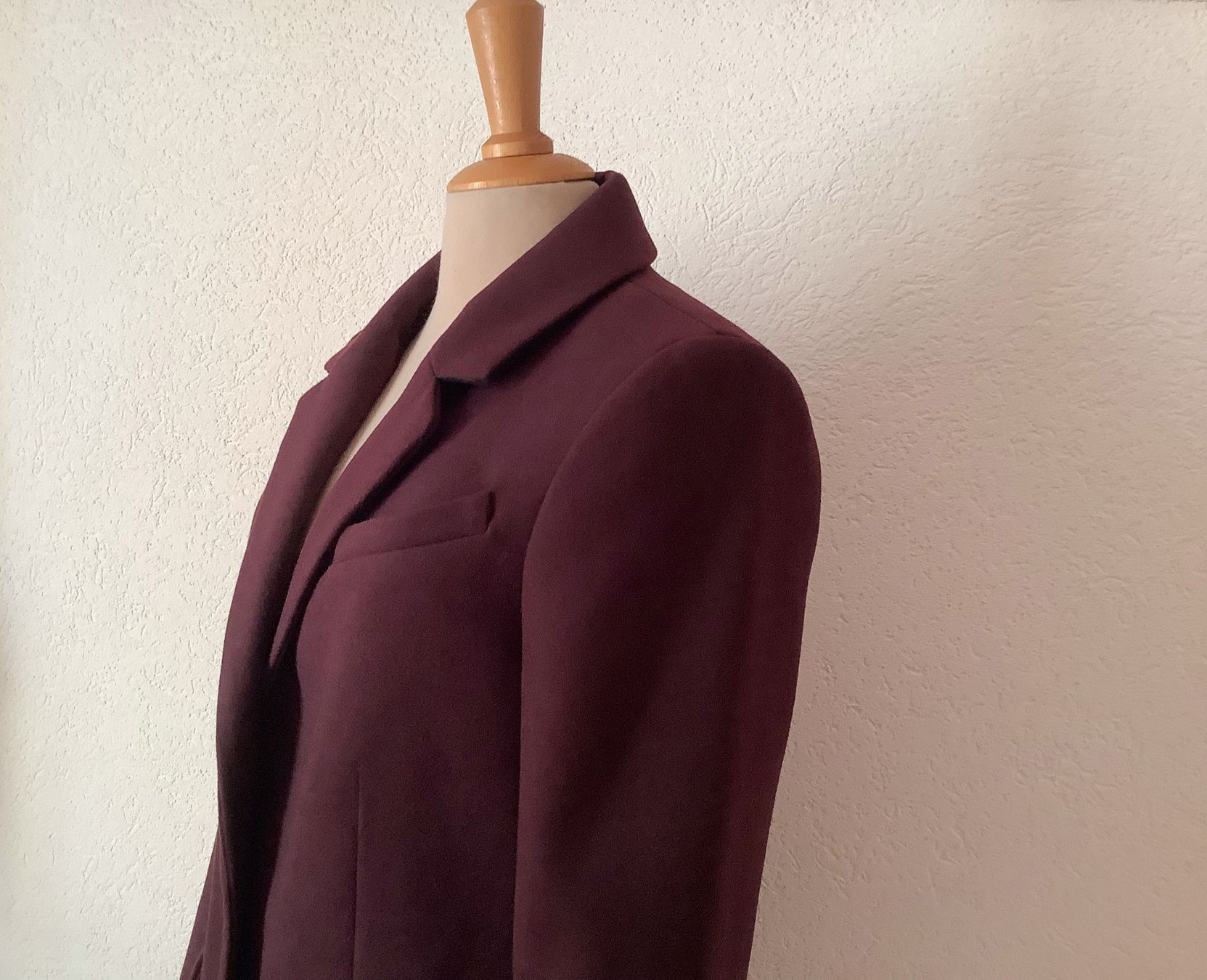Cappotti: NEW Warehouse Burgundy Winter Coat 36 – Nuovo e nell'imballaggio originale da Founex venduto da sweetcouture 5